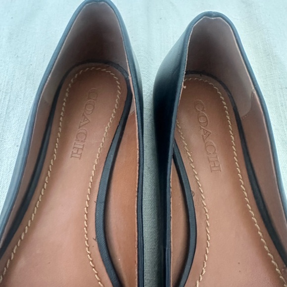 Coach Leather Flat With Floral Applique Size 9.5 - Picture 6 of 6